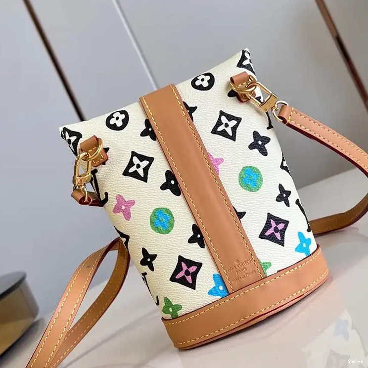 Bags LV 2407YA0111 0713